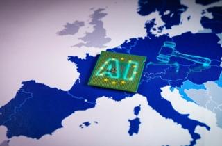 Bruxelles chiede conto a OpenAI e Anthropic dei modelli AI sfuggiti ai test, primo banco di prova dell’AI Act