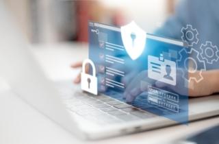 L’UE estende la sorveglianza di massa di Chat Control, nonostante due voti contrari del parlamento