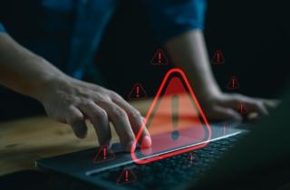 Microsoft 365 sotto assedio: oltre 81 milioni di tentativi di accesso mettono in crisi le policy MFA